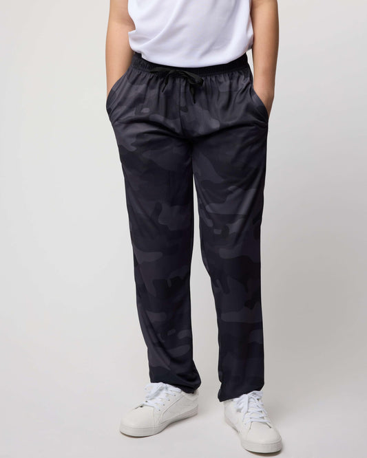 Real Essentials 3 Pack: Boys' Mesh Open Bottom Active Sweatpants with Pockets