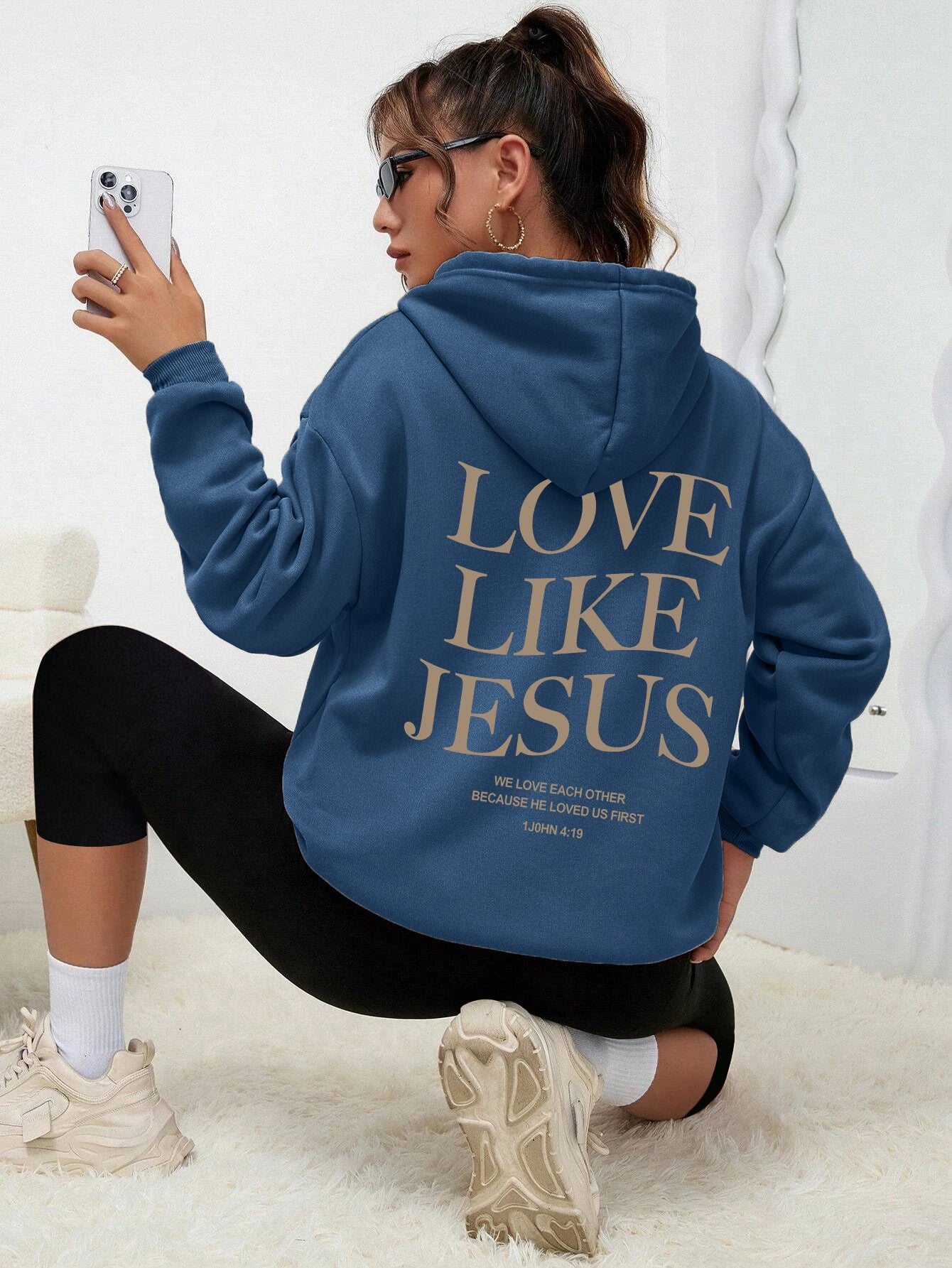 Love Like Jesus Simple Letter Printed Hoodie Women Warm Fleece Hoody Fashion Casual Hooded Autumn Loose Round Neck Woman Clothes