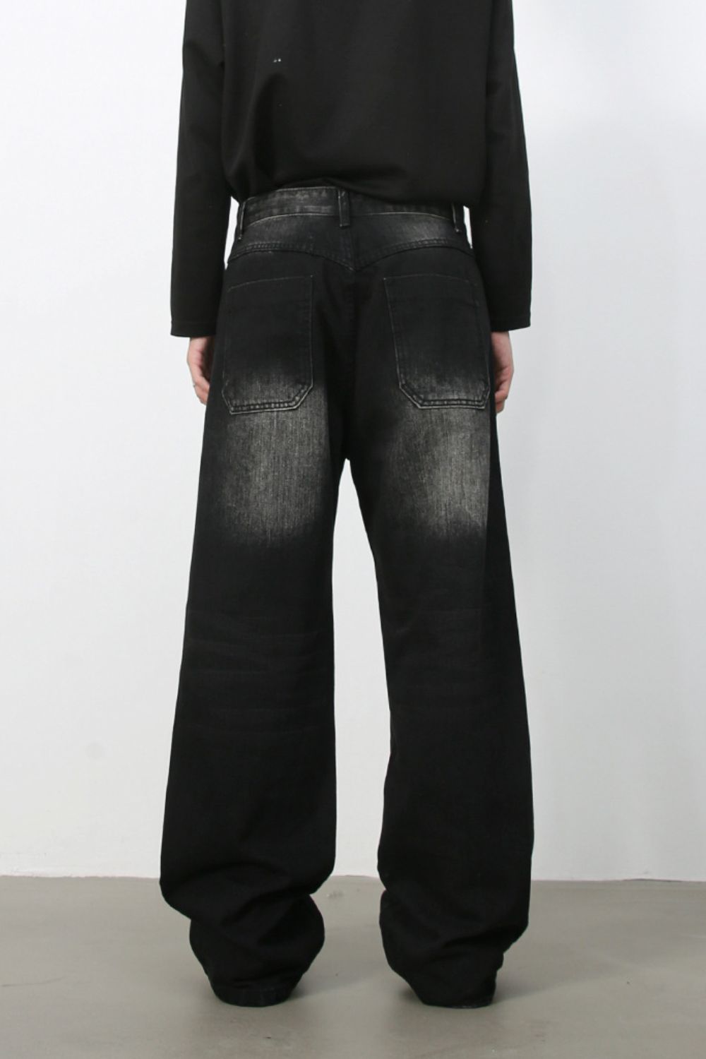 Men's Wide Leg Jeans