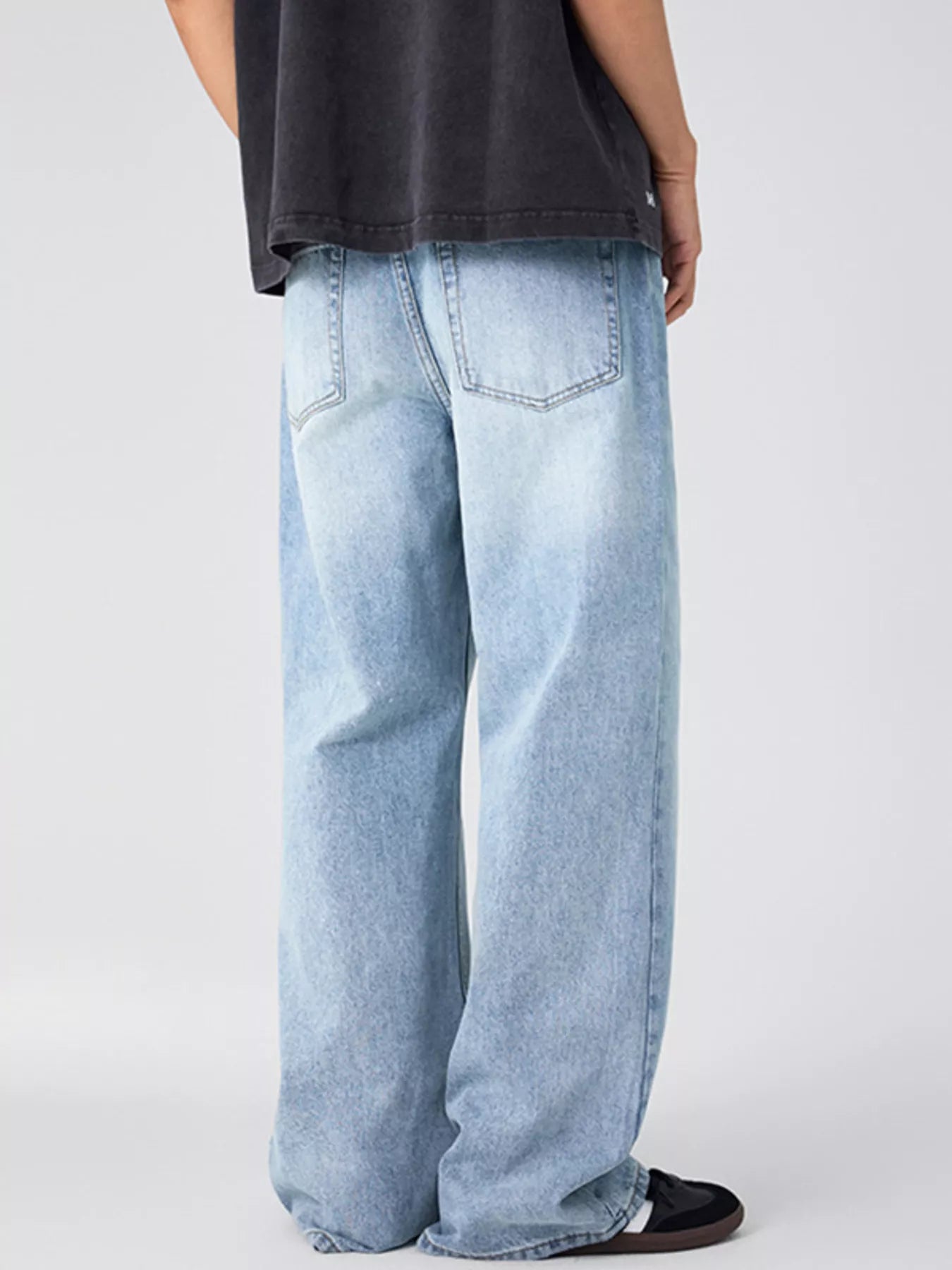 Men's Wide Leg Jeans