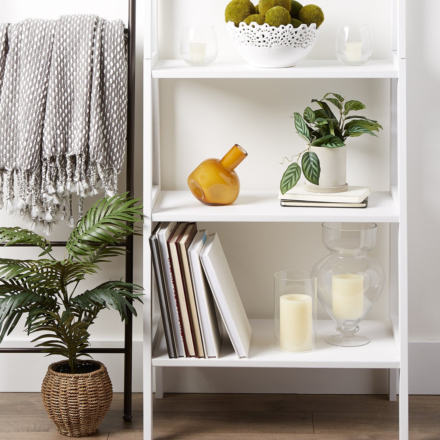 Yellow Abstract Glass Vase – Modern Home Décor Accent