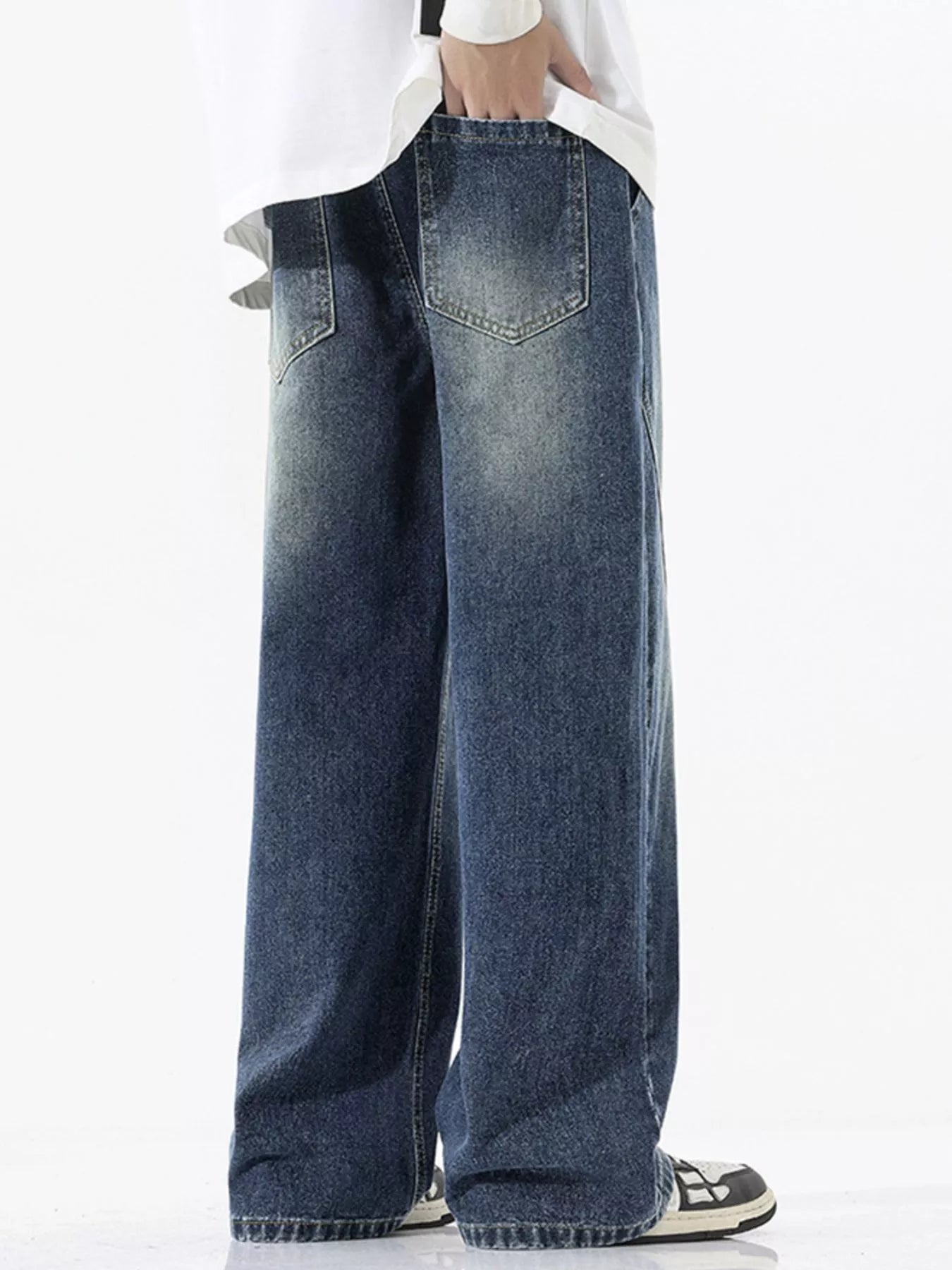 Men's Full Size Vintage Wash Wide Leg Jeans Plus Size