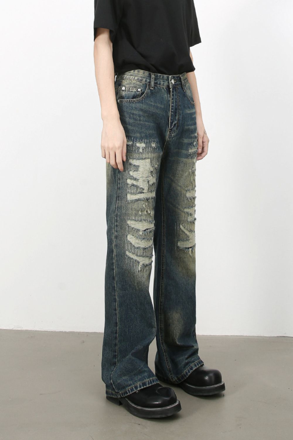 Men's Distressed Jeans
