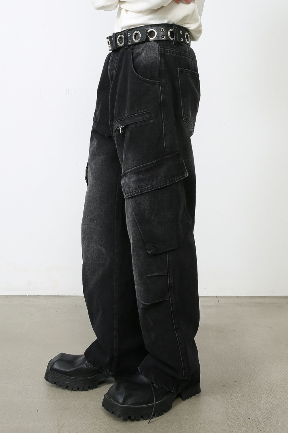 Men's Loose Fit Jeans