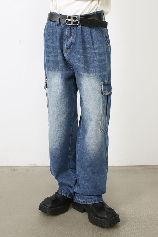 Men's Loose Fit Jeans with Pockets