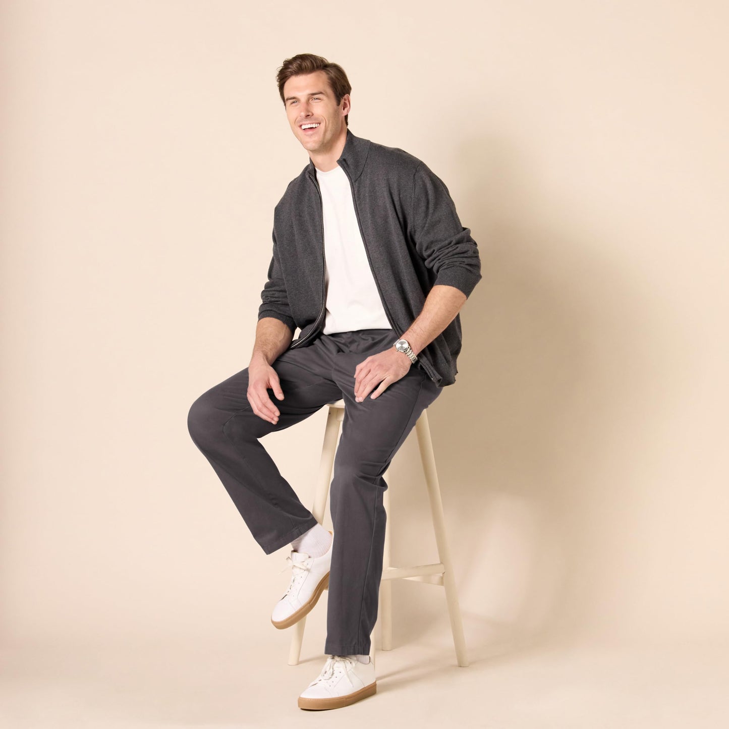  Men's Straight-Fit Wrinkle-Resistant Flat-Front Chino Pant, Black, 28W x 28L