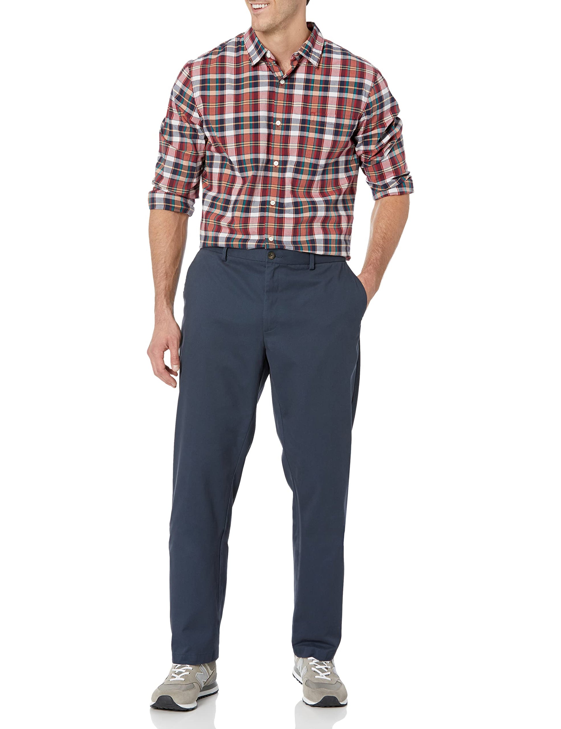  Men's Straight-Fit Wrinkle-Resistant Flat-Front Chino Pant, Black, 28W x 28L