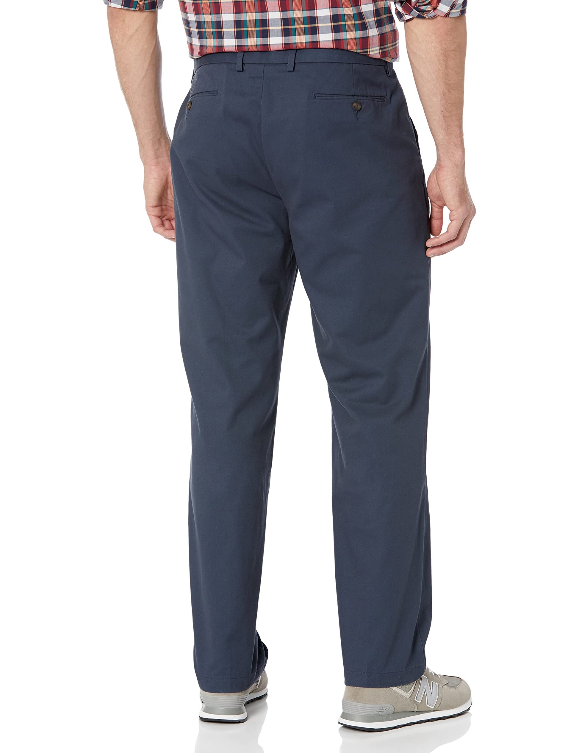  Men's Straight-Fit Wrinkle-Resistant Flat-Front Chino Pant, Black, 28W x 28L