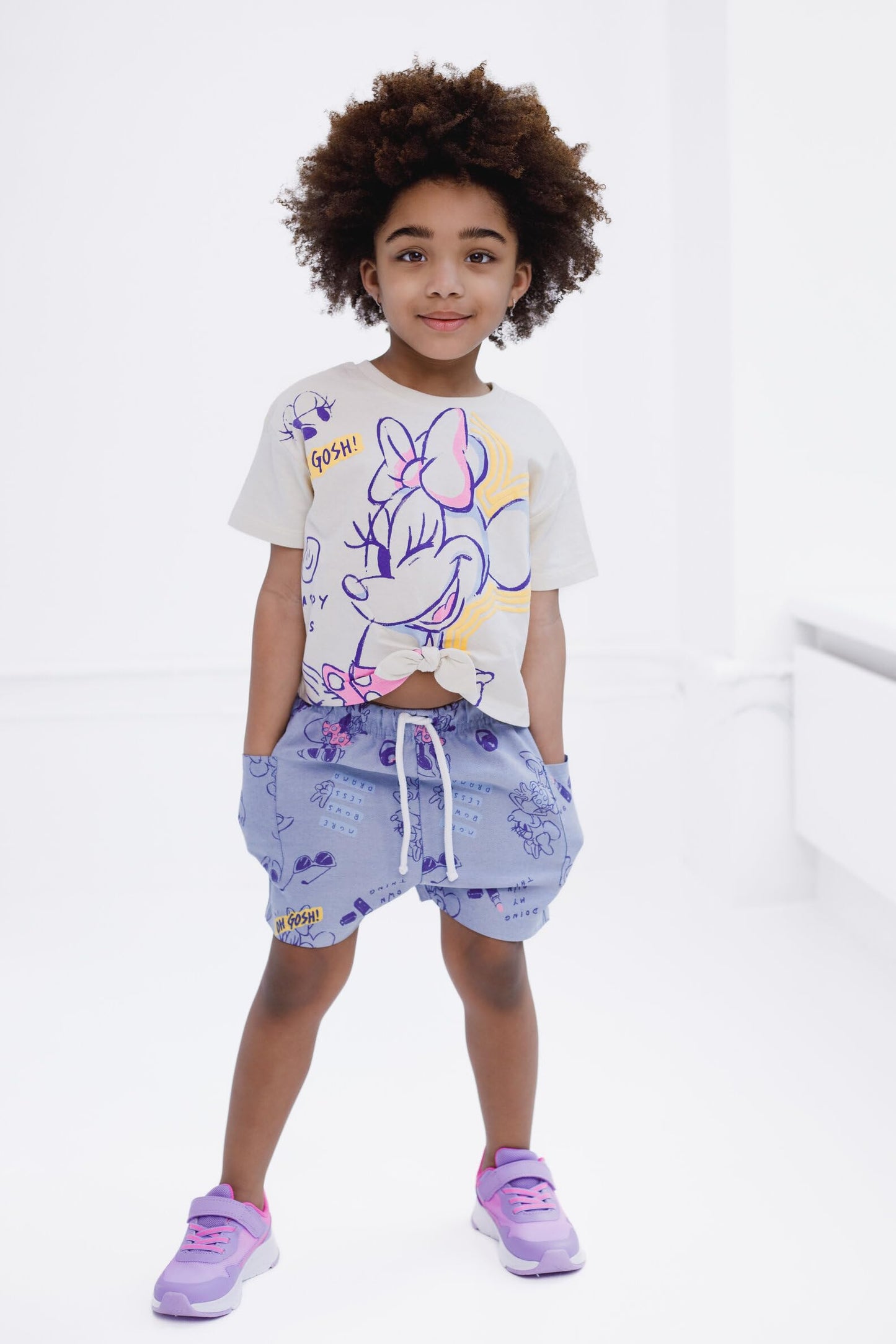 Disney Minnie Mouse Toddler Girls Graphic T-Shirt and Shorts Outfit Set Light Pink/Light Blue 3T