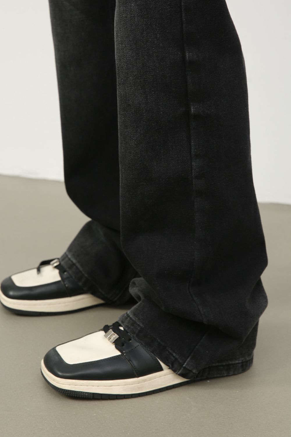 Men's Loose Fit Jeans