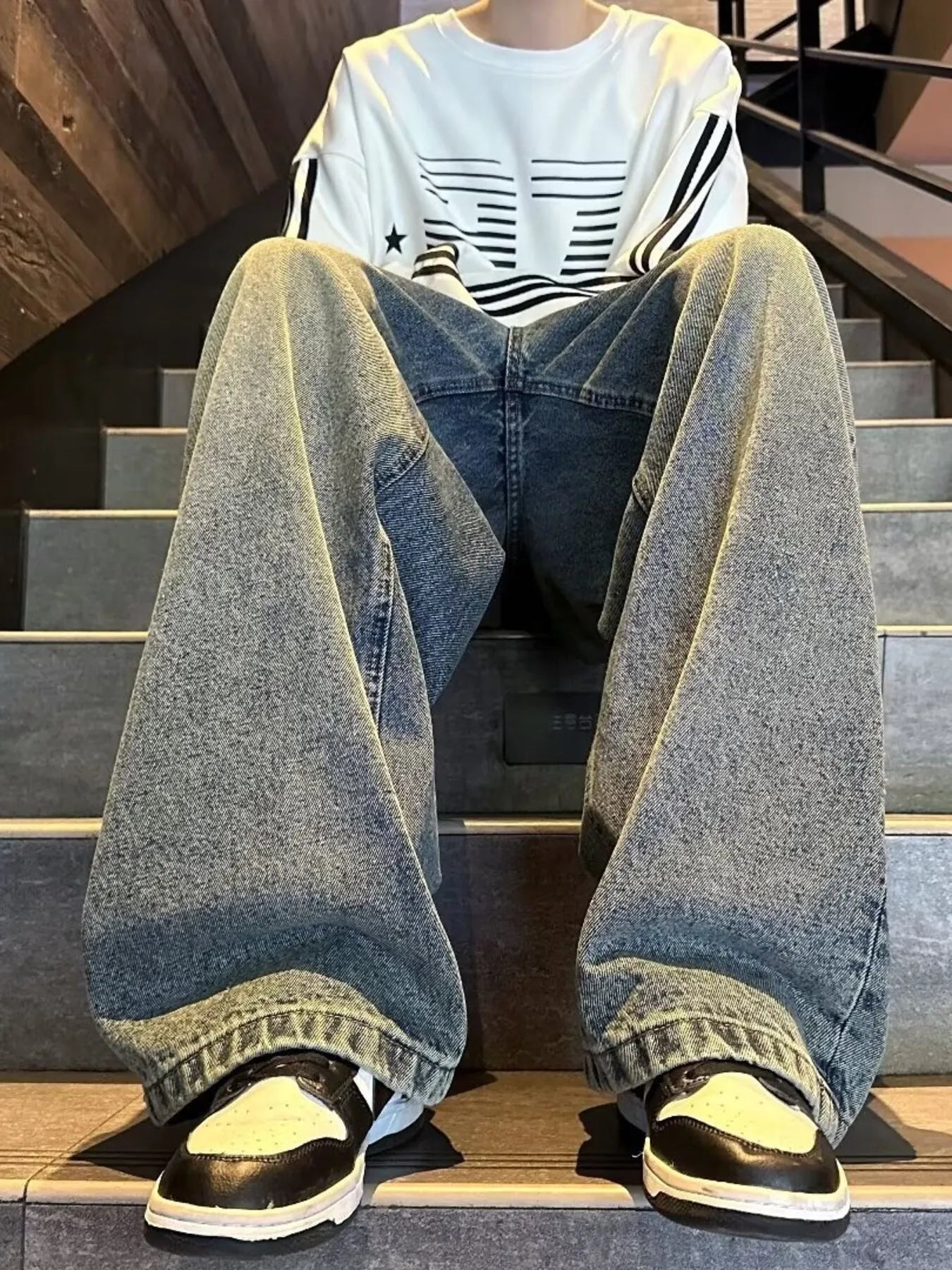 Men's Full Size Vintage Wash Wide Leg Jeans Plus Size