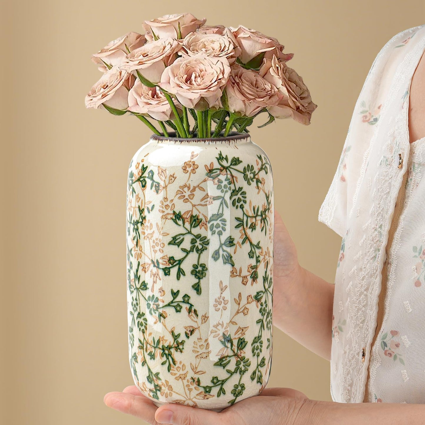 Ceramic Vase for Flowers – Modern Small Ribbed Textured Flower Vase for Home Decor, Pampas Grass, Decorative, Farmhouse, Coffee Table, Kitchen Centerpieces, Bookshelf and Home Living (White)