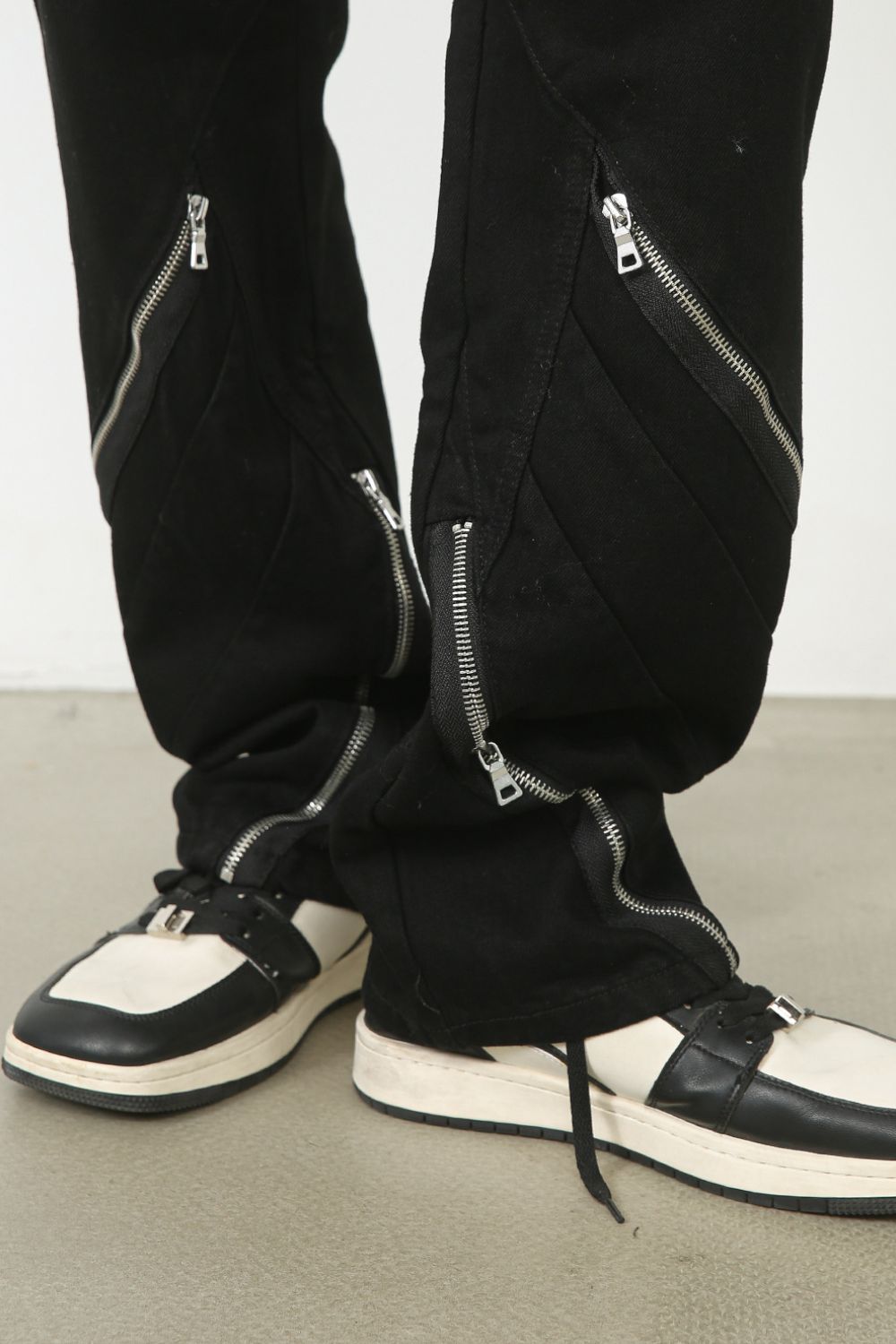 Men's Loose Fit Jeans