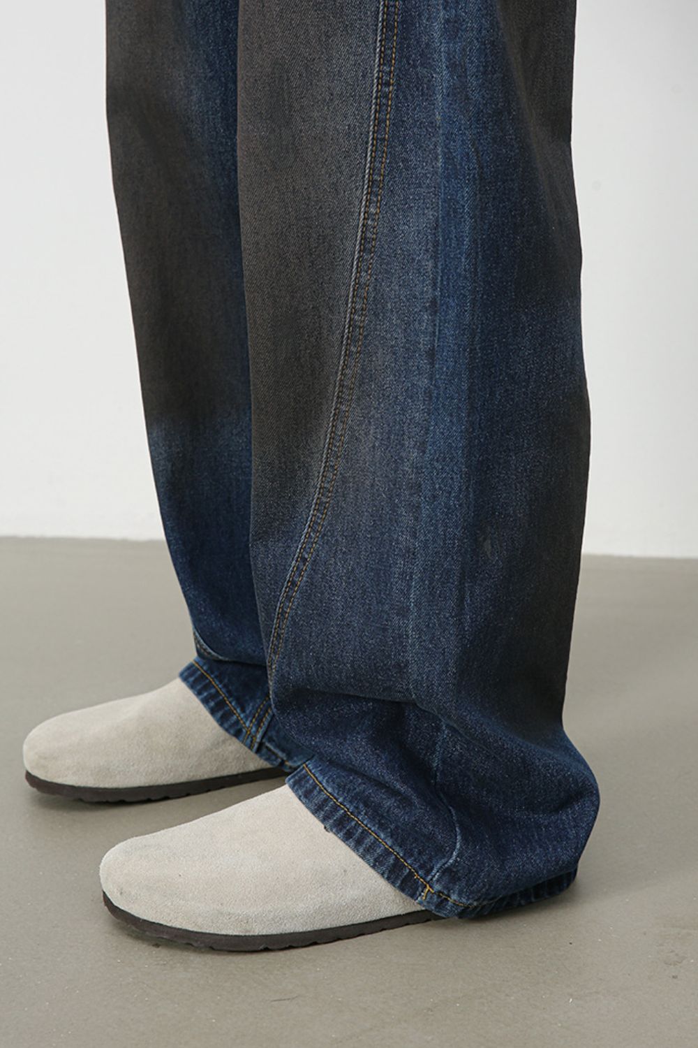 Men's Baggy Jeans with Pockets