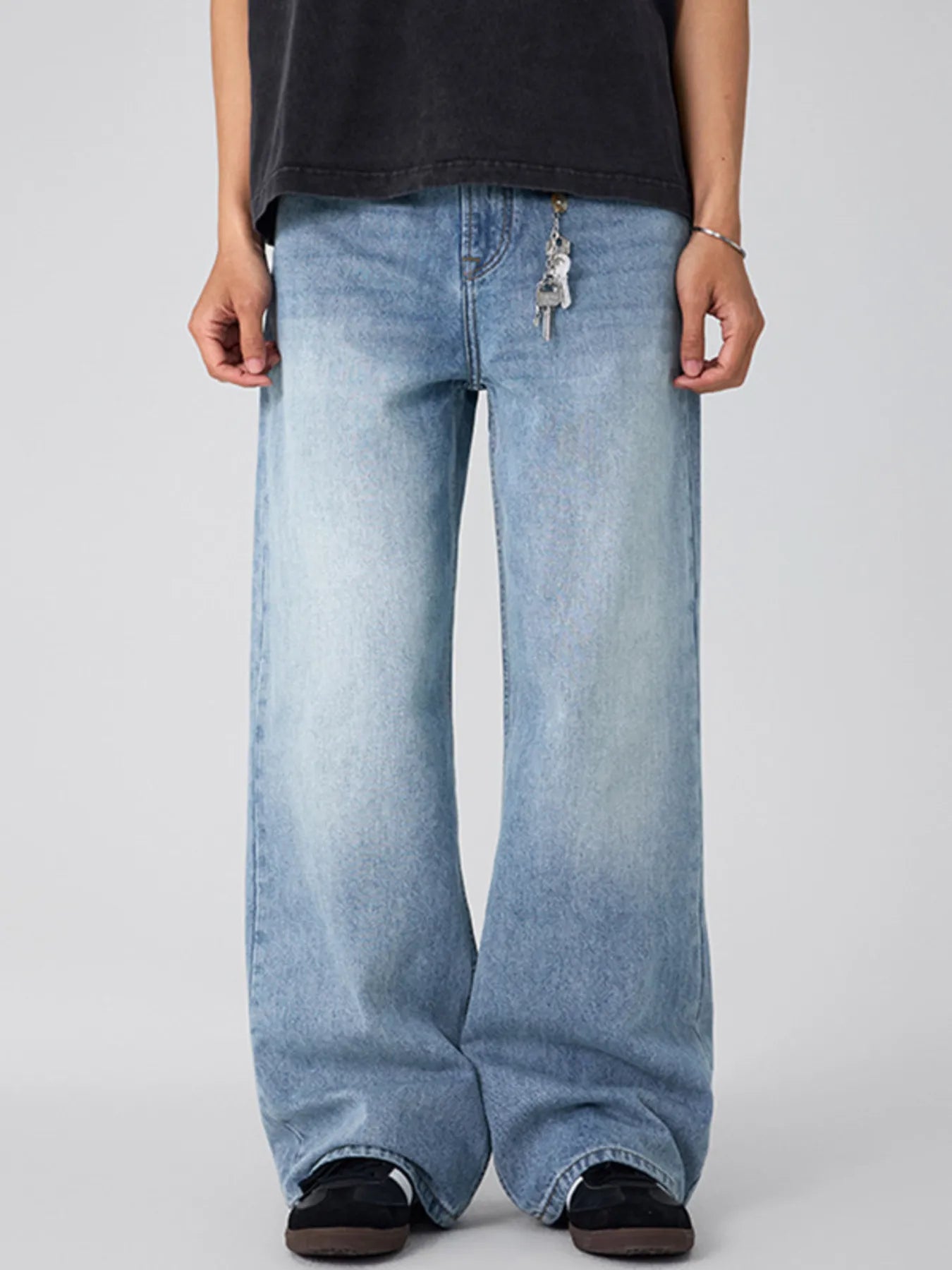 Men's Wide Leg Jeans