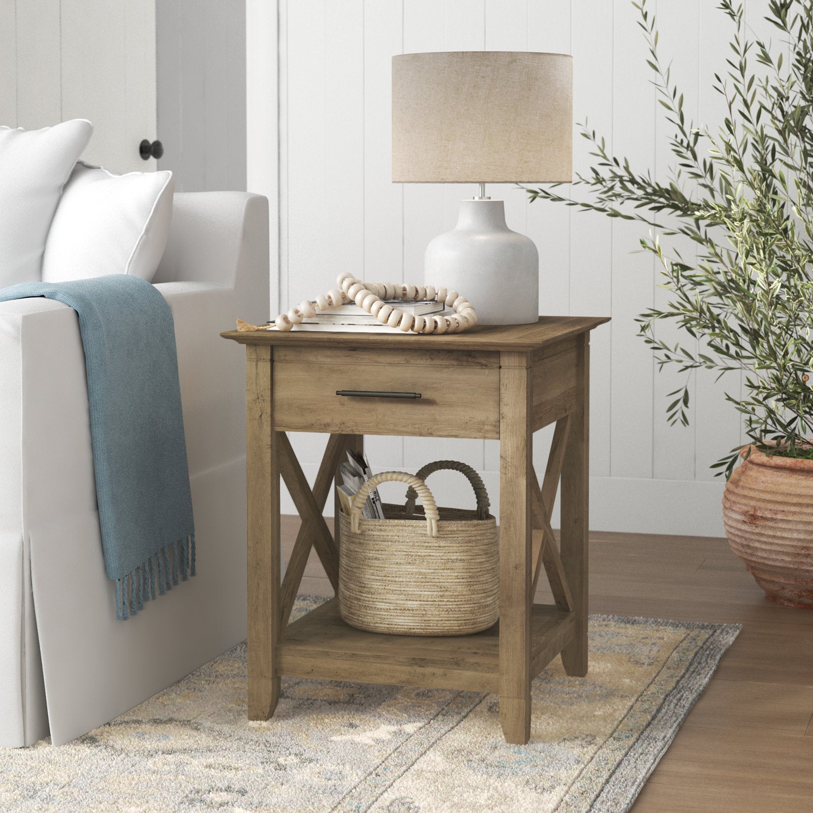 Laurel Foundry Modern Farmhouse Huckins End Table with Storage