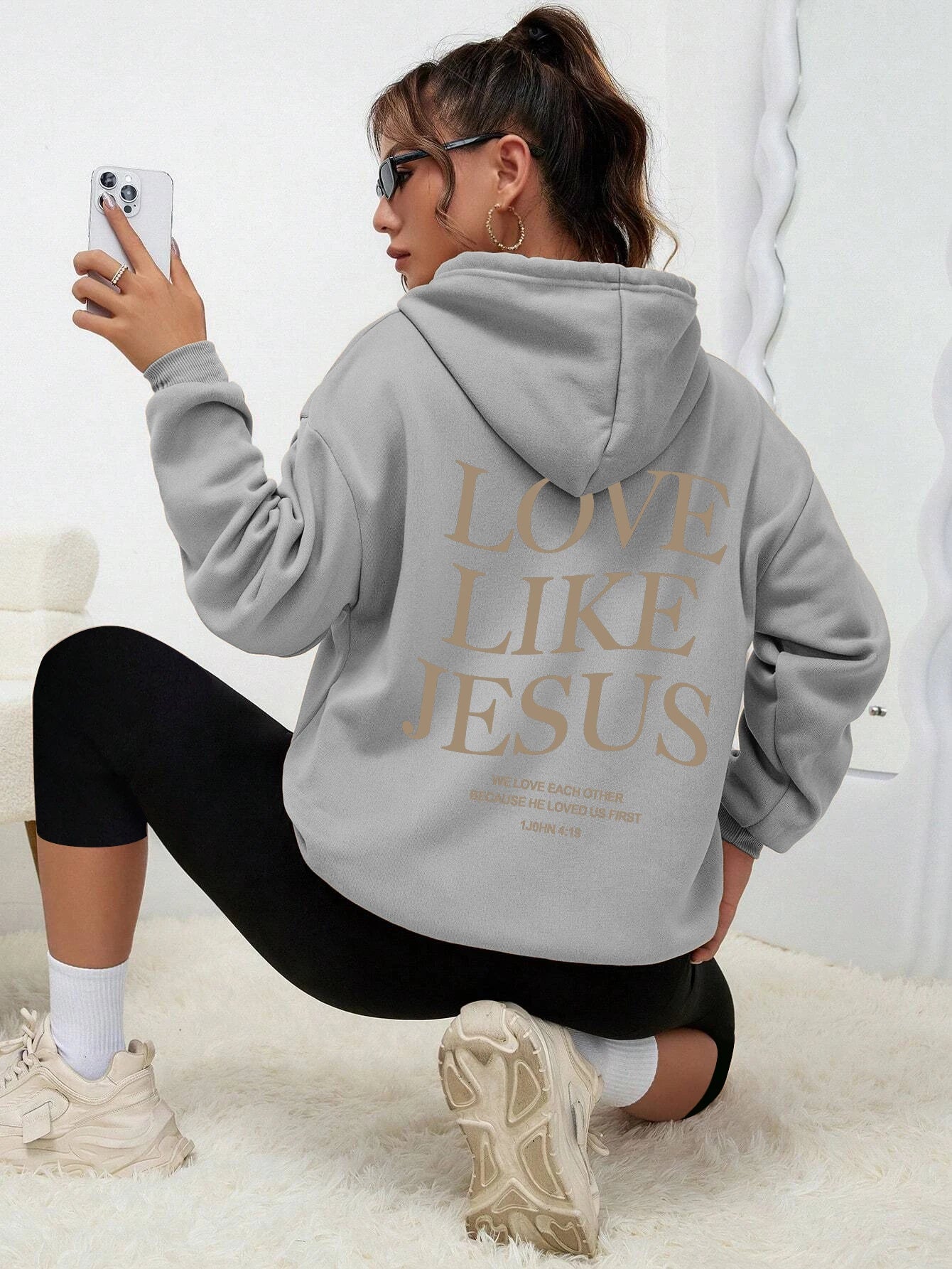 Love Like Jesus Simple Letter Printed Hoodie Women Warm Fleece Hoody Fashion Casual Hooded Autumn Loose Round Neck Woman Clothes