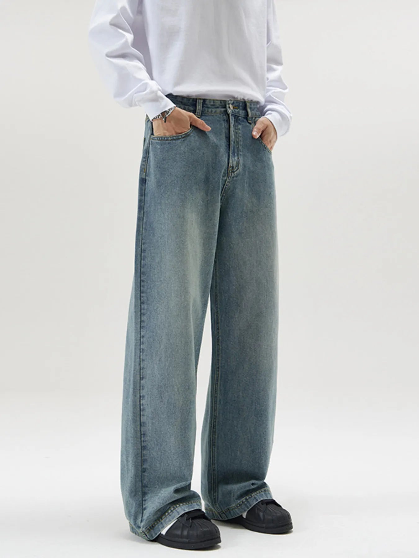Men's Full Size Vintage Wash Wide Leg Jeans Plus Size