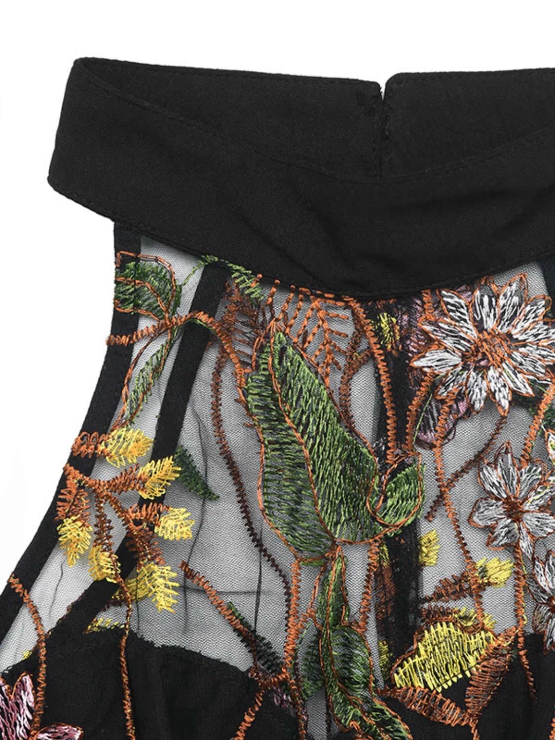 Floral Embroidered Halter Neck Pleated Jumpsuit