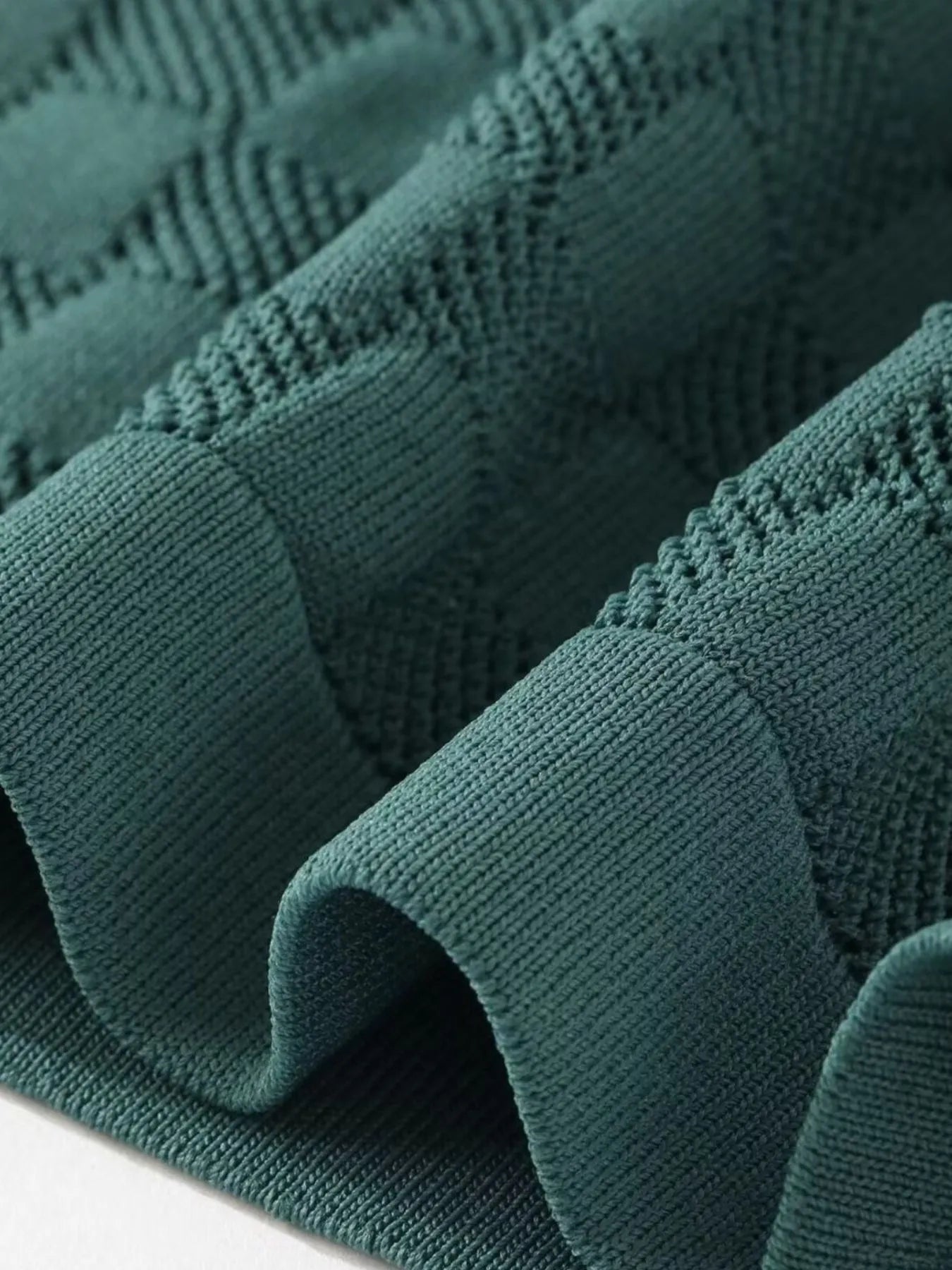 Men's Full Size Checkered Round Neck Short Sleeve T-Shirt Plus Size