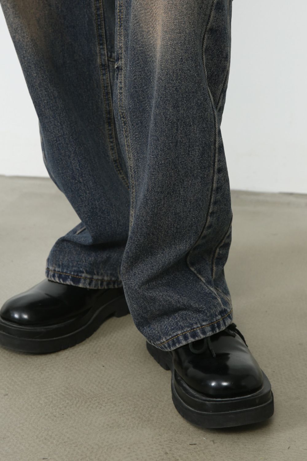 Men's Loose Fit Jeans