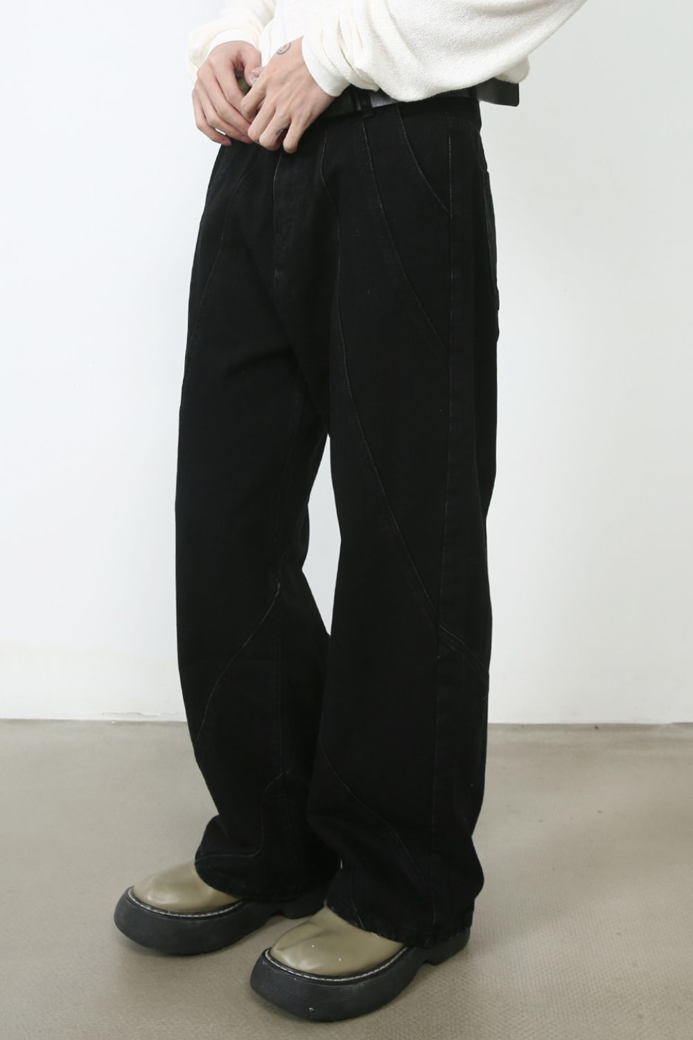 Men's Baggy Jeans with Pockets