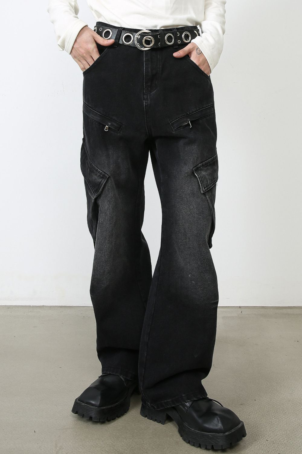 Men's Loose Fit Jeans