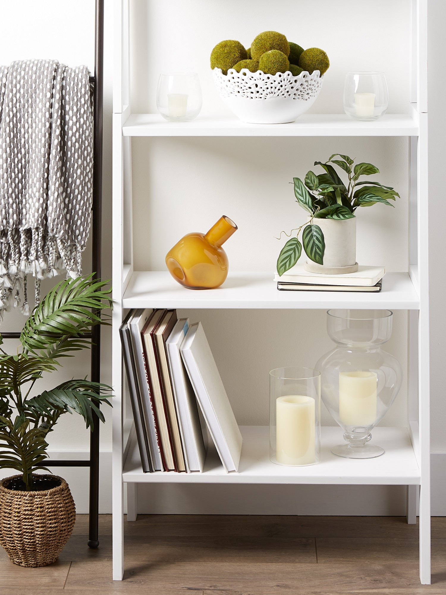 Yellow Abstract Glass Vase – Modern Home Décor Accent