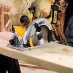DEWALT 20V MAX XR Drill/Driver Kit