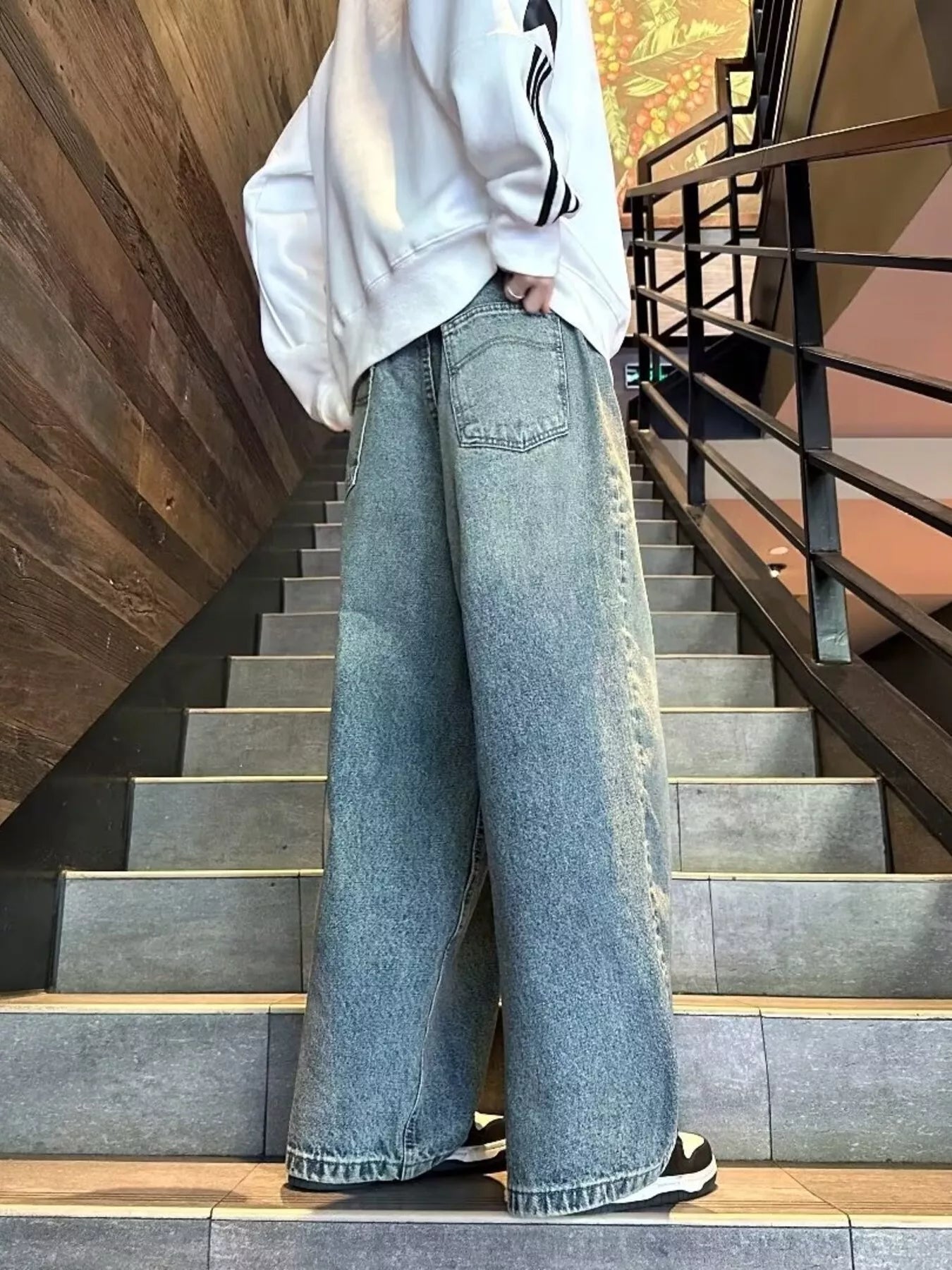 Men's Full Size Vintage Wash Wide Leg Jeans Plus Size