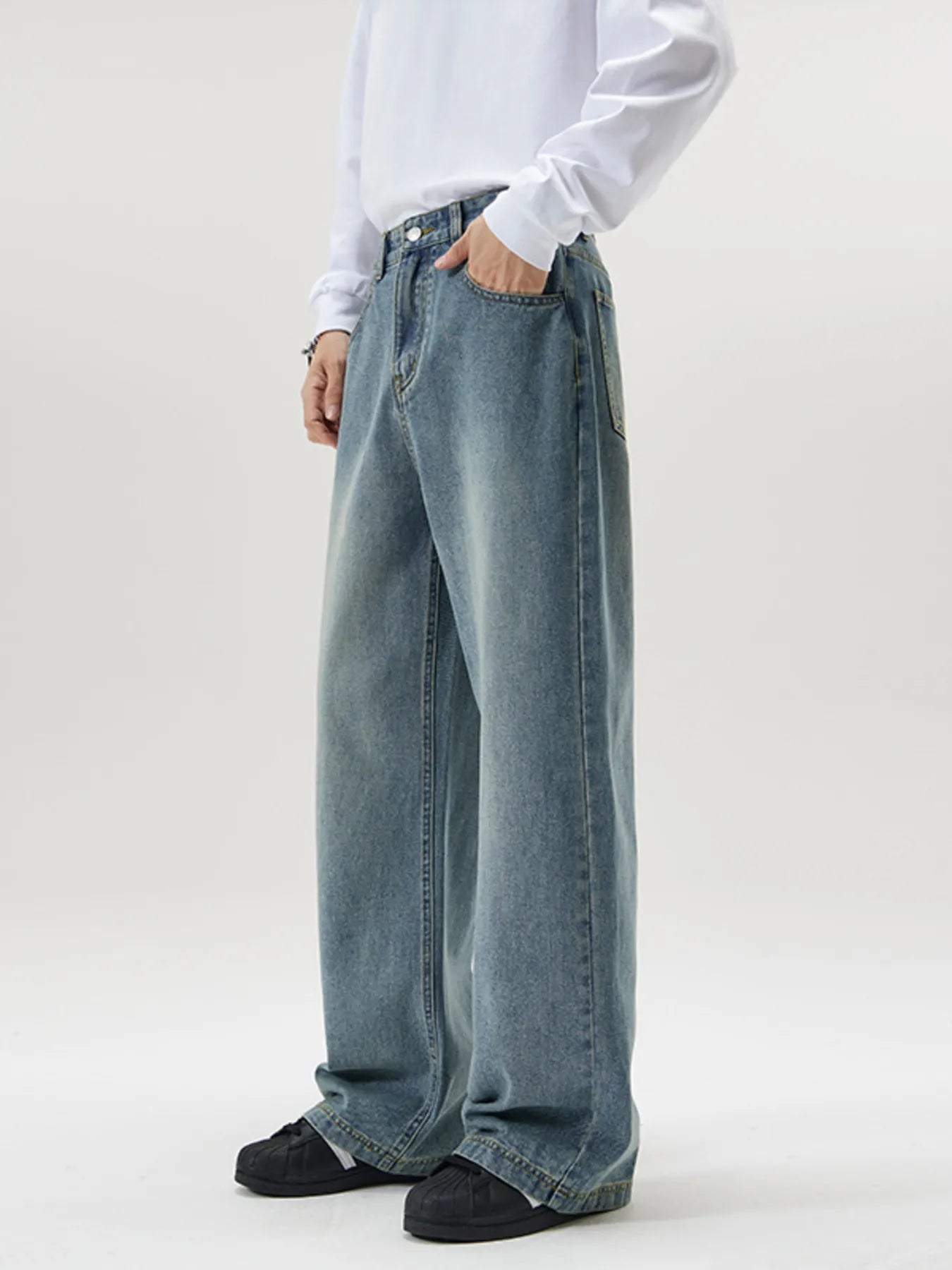 Men's Full Size Vintage Wash Wide Leg Jeans Plus Size