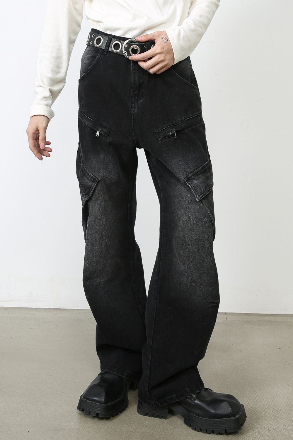 Men's Loose Fit Jeans