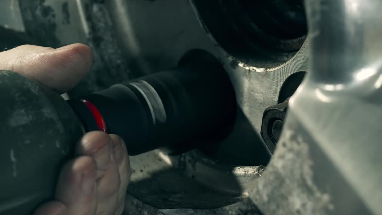 Milwaukee SHOCKWAVE 1/2-inch Drive SAE 6-Point Impact Socket Set, 19-Piece